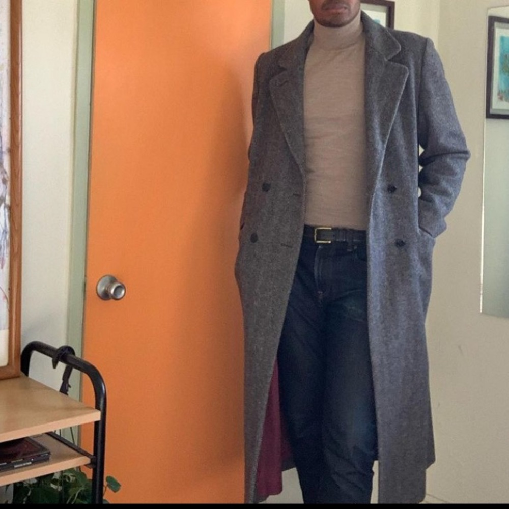 Herringbone walking coat.